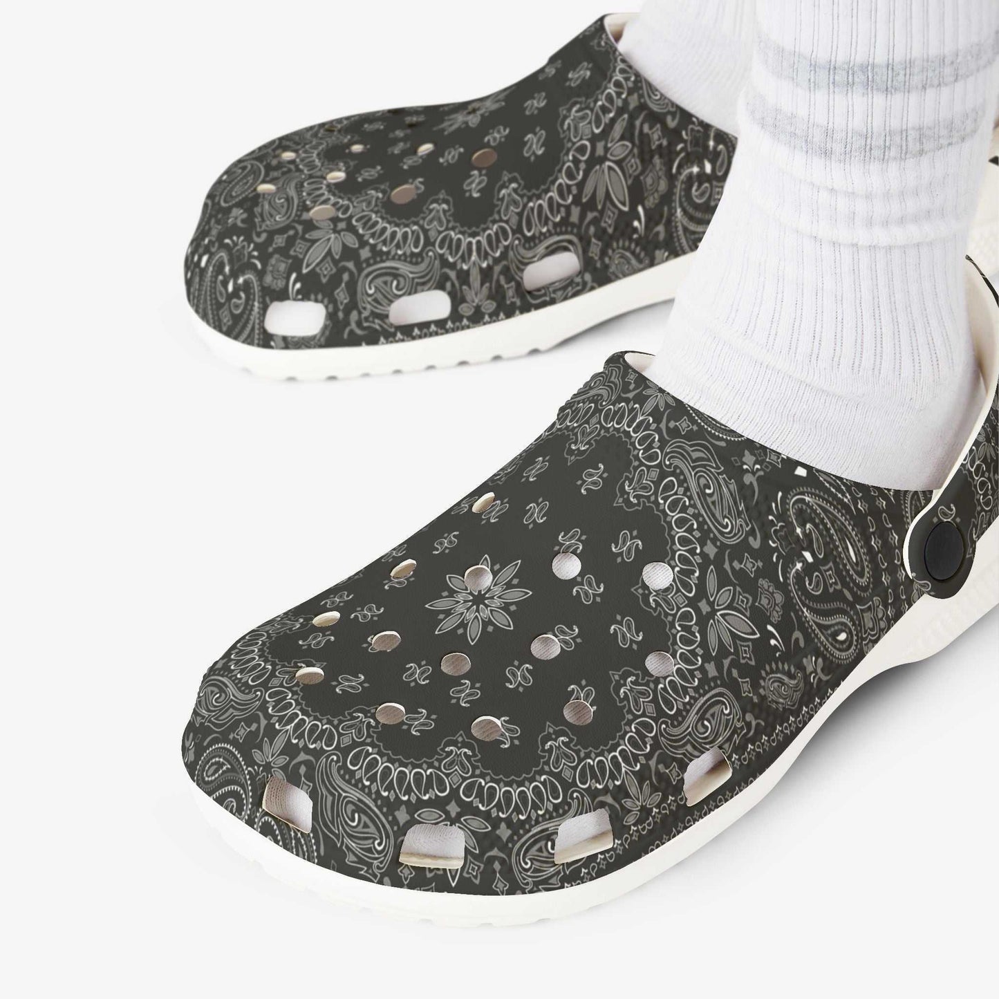Stylish Clogs with Floral Patterns