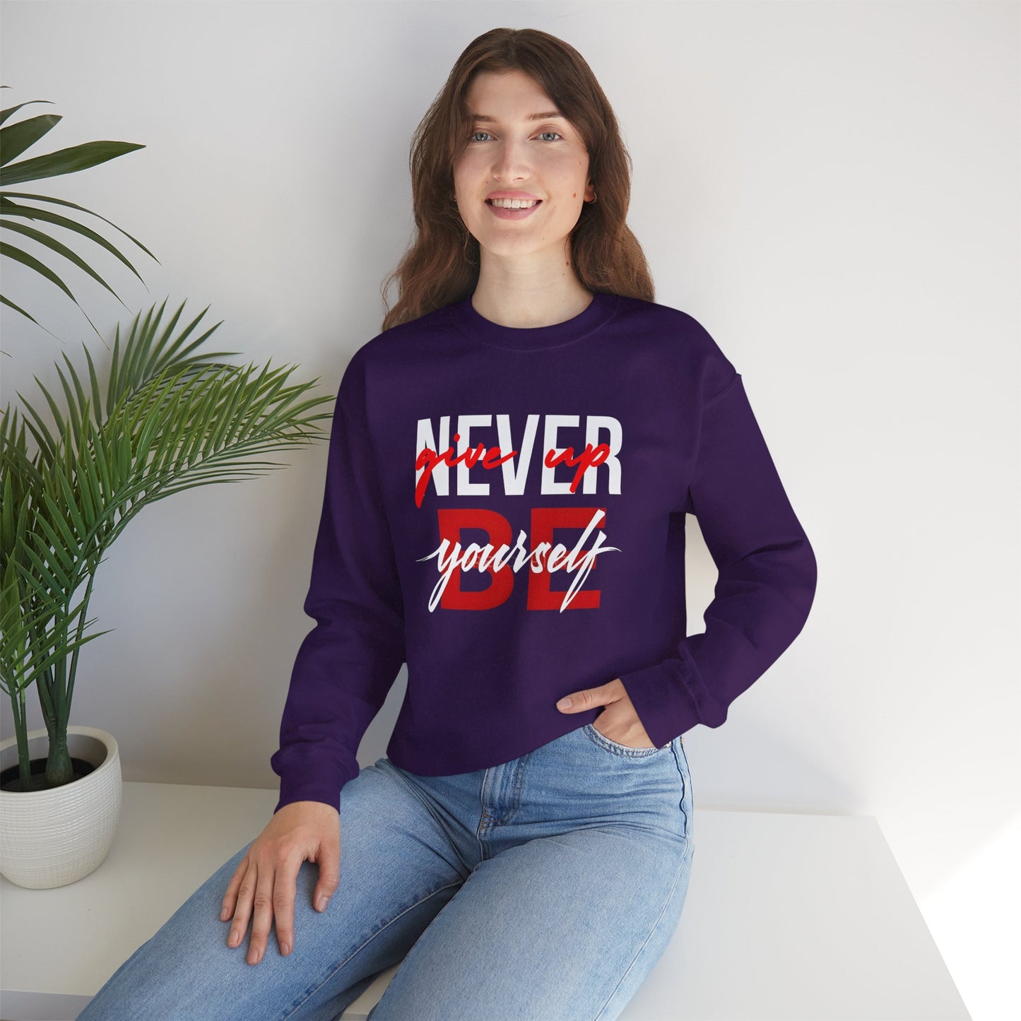 NEVER GIVE UP Sweatshirt Purple S