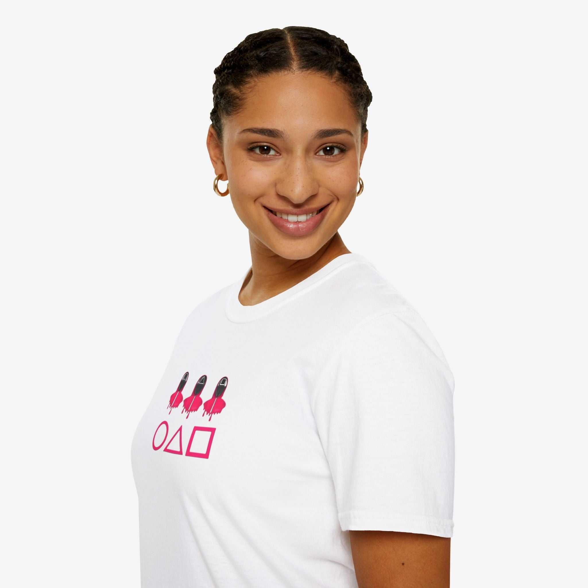 Unique Graphic Unisex T-Shirt – Squid Games