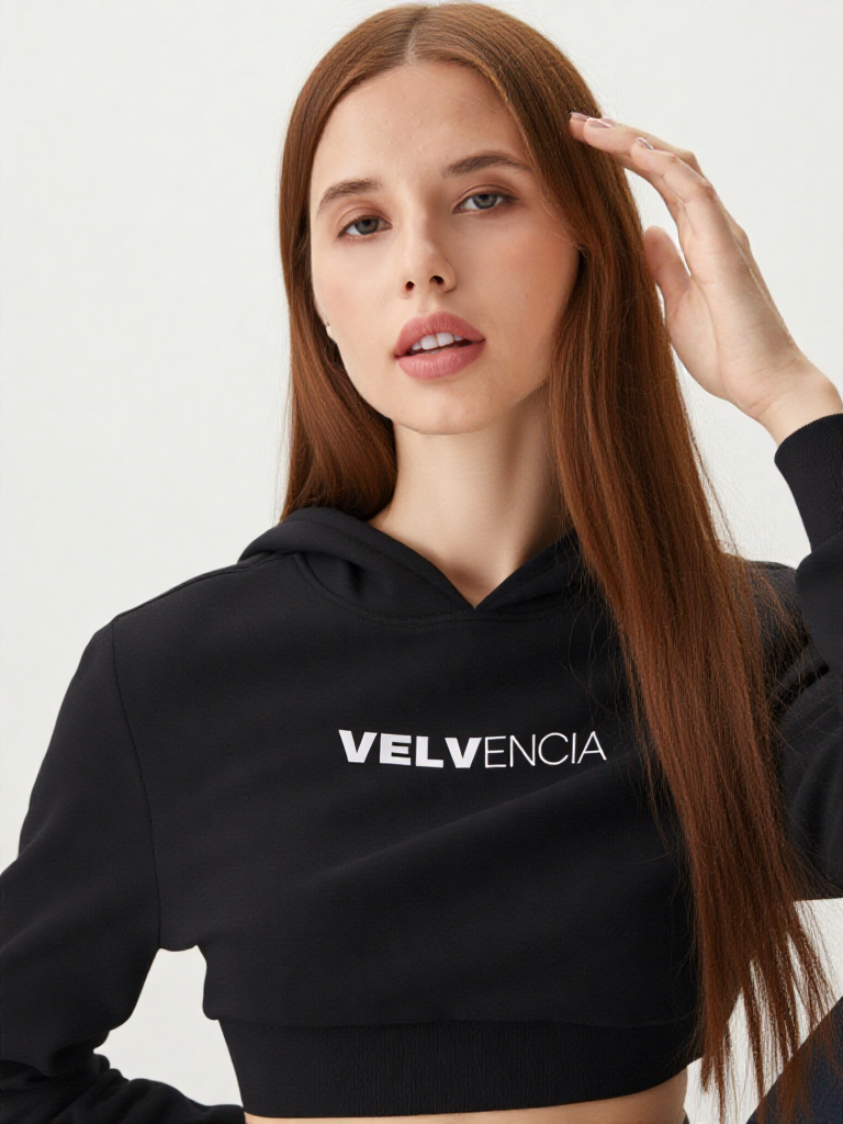 Essential Cropped Hoodie